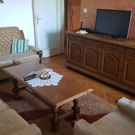 Baston Rent Appartement Podgorica Buitenkant foto