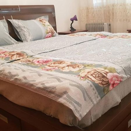 Baston Rent Appartement Podgorica Buitenkant foto