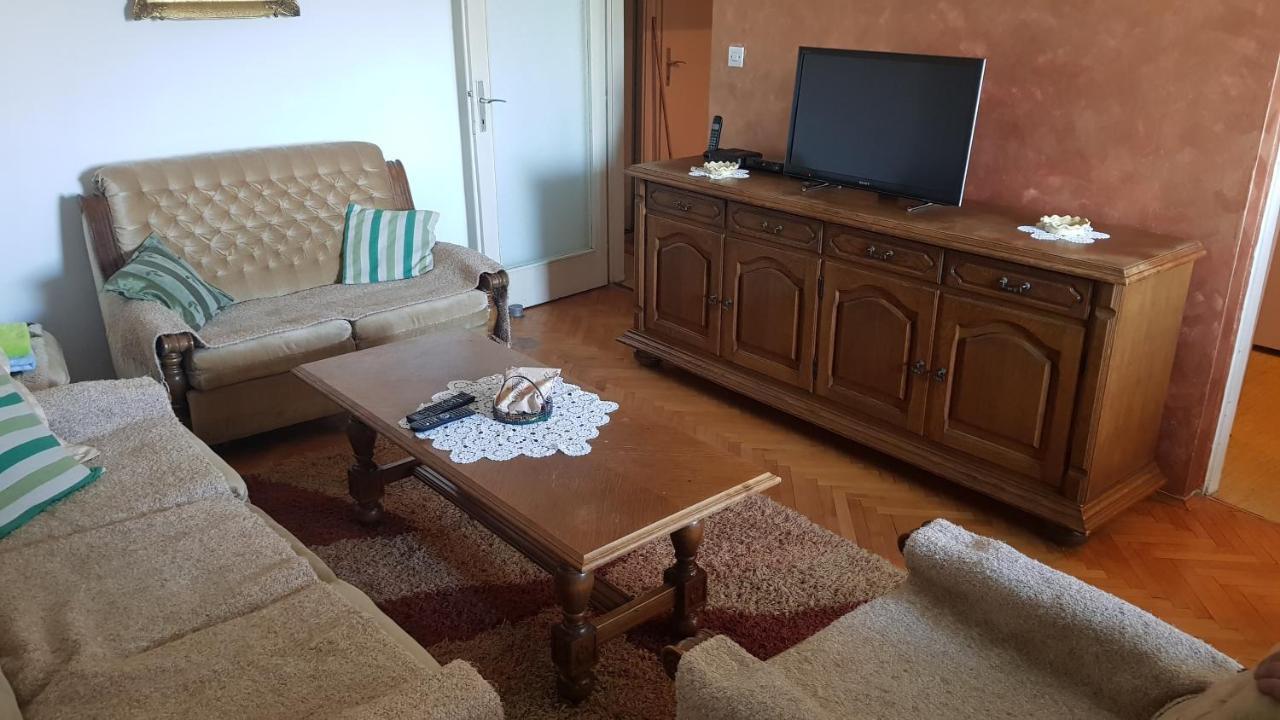 Baston Rent Appartement Podgorica Buitenkant foto
